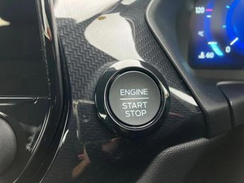 Ford Puma 1.0 EcoBoost Hybrid mHEV ST-Line 5dr DCT