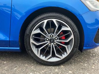 Ford Focus 2022.50 Ford Focus St-line Vignale Mhe