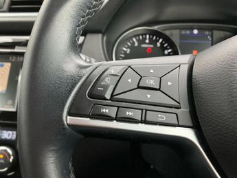 Nissan Qashqai 1.3 DiG-T 160 N-Connecta 5dr DCT