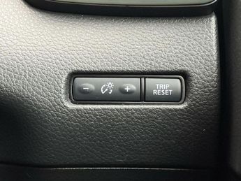 Nissan Qashqai 1.3 DiG-T 160 N-Connecta 5dr DCT