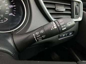 Nissan Qashqai 1.3 DiG-T 160 N-Connecta 5dr DCT