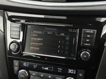 Nissan Qashqai 1.3 DiG-T 160 N-Connecta 5dr DCT