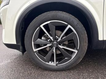 Nissan Qashqai 1.3 DiG-T MH 158 Tekna 5dr Xtronic