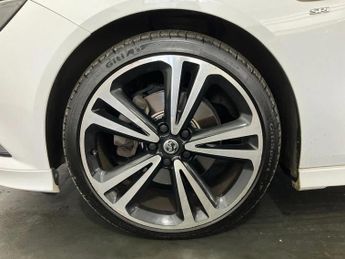 Vauxhall Insignia 2.0 Turbo D SRi Vx-line Nav 5dr Auto