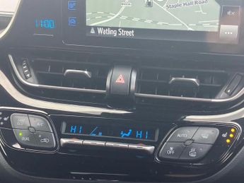 Toyota C-HR 1.8 Hybrid Design 5dr CVT