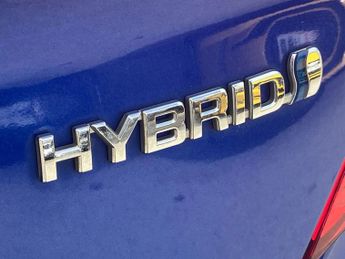 Toyota C-HR 1.8 Hybrid Design 5dr CVT