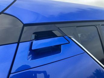 Toyota C-HR 1.8 Hybrid Design 5dr CVT