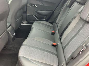 Peugeot 2008 100kW Allure Premium 50kWh 5dr Auto