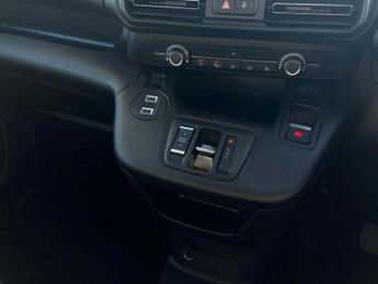 Citroen Berlingo 100kW Plus M 52kWh 5dr Auto