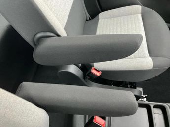 Citroen Berlingo 100kW Plus M 52kWh 5dr Auto