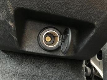 Ford Focus 2022.50 Focus Titanium Vignale 5 door 1.0L EcoBoost 125PS FWD 6 Speed Ma