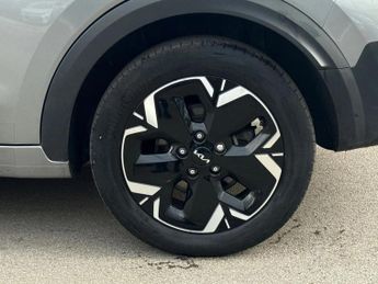 Kia Niro 150kW 2 65kWh 5dr Auto