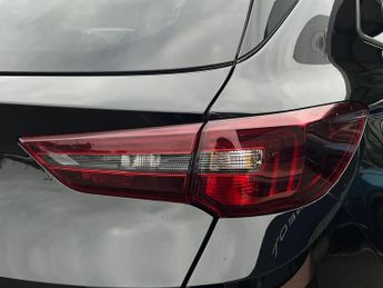 Vauxhall Grandland 1.2 Turbo Ultimate SUV 5dr Petrol Auto Euro 6 (s/s) (130 ps)
