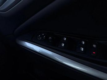 Vauxhall Grandland 1.2 Turbo Ultimate SUV 5dr Petrol Auto Euro 6 (s/s) (130 ps)