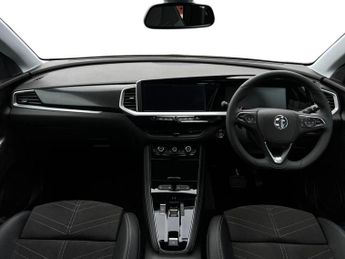 Vauxhall Grandland 1.2 Turbo Ultimate SUV 5dr Petrol Auto Euro 6 (s/s) (130 ps)