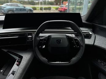 Peugeot 3008 1.2 Hybrid 136 GT 5dr e-DSC6