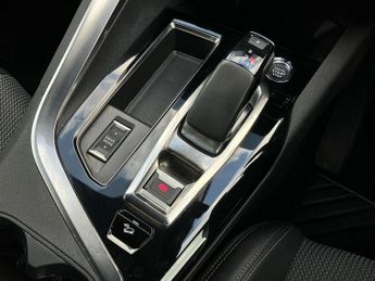 Peugeot 3008 1.6 Hybrid4 300 GT Premium 5dr e-EAT8