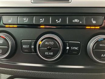 Volkswagen Sharan 2.0 TDI SCR 150 SE 5dr DSG