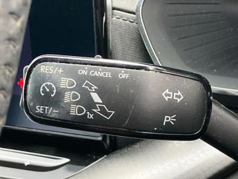 Skoda Octavia 1.0 TSI e-TEC SE Technology 5dr DSG