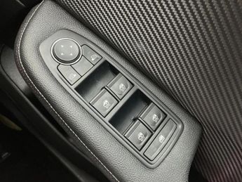 Renault Clio 1.6 E-TECH Hybrid 140 RS Line 5dr Auto