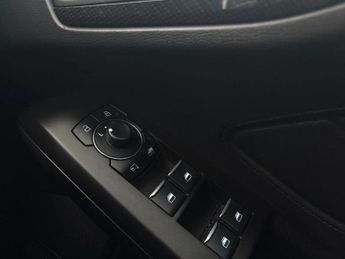 Ford Focus 1.0 EcoBoost Hybrid mHEV 155 ST-Line X 5dr Auto