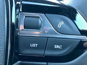 Peugeot 2008 100kW Allure 50kWh 5dr Auto