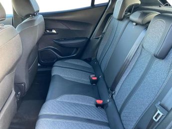 Peugeot 2008 100kW Allure 50kWh 5dr Auto