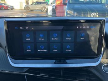 Peugeot 2008 100kW Allure 50kWh 5dr Auto