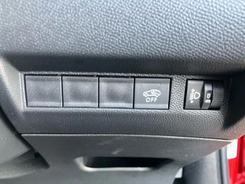 Peugeot 2008 100kW Allure 50kWh 5dr Auto