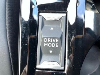 Peugeot 2008 100kW Allure 50kWh 5dr Auto