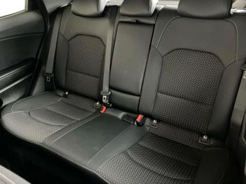 Kia Xceed 1.6 GDi PHEV 3 5dr DCT