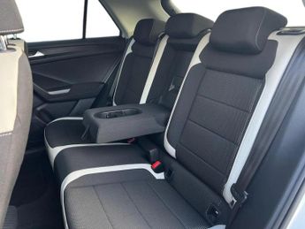 Volkswagen T-Roc 2.0 TSI 4MOTION SEL 5dr DSG