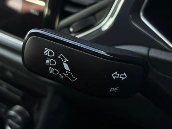 Volkswagen T-Roc 2.0 TSI 4MOTION SEL 5dr DSG