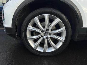 Volkswagen T-Roc 2.0 TSI 4MOTION SEL 5dr DSG