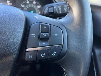 Ford Puma 1.0 EcoBoost Hybrid mHEV Titanium 5dr DCT