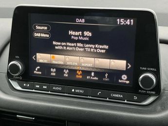 Nissan Qashqai 1.3 DiG-T MH 158 Acenta Premium 5dr Xtronic