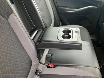 Vauxhall Grandland X 1.2 Turbo Sport Nav 5dr Auto [8 Speed]