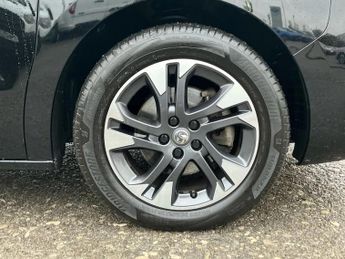 Vauxhall Vivaro Life 100kW Ultimate L 50kWh 5dr Auto