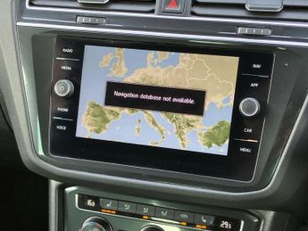 Volkswagen Tiguan 2.0 TDi 150 R-Line Tech 5dr DSG