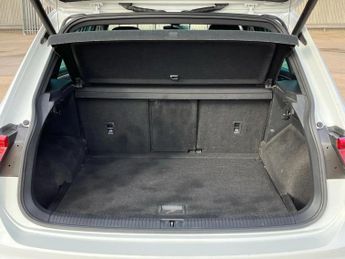 Volkswagen Tiguan 2.0 TDi 150 R-Line Tech 5dr DSG