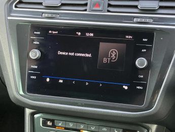 Volkswagen Tiguan 2.0 TDi 150 R-Line Tech 5dr DSG