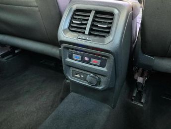 Volkswagen Tiguan 2.0 TDi 150 R-Line Tech 5dr DSG