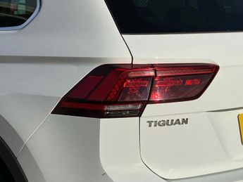 Volkswagen Tiguan 2.0 TDi 150 R-Line Tech 5dr DSG