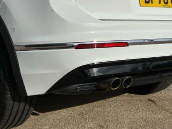 Volkswagen Tiguan 2.0 TDi 150 R-Line Tech 5dr DSG