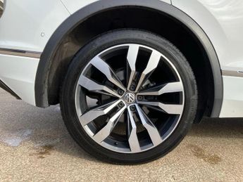 Volkswagen Tiguan 2.0 TDi 150 R-Line Tech 5dr DSG