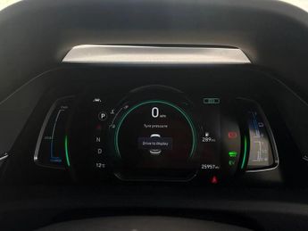 Hyundai Ioniq 1.6 GDi Plug-in Hybrid Premium 5dr DCT