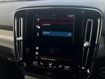 Volvo Xc40 1.5 T3 [163] R DESIGN Pro 5dr Geartronic