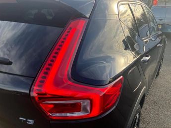Volvo Xc40 1.5 T3 [163] R DESIGN Pro 5dr Geartronic