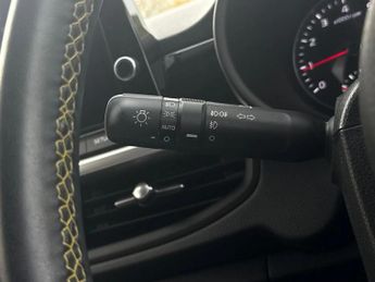 Kia Picanto 1.0 X-Line 5dr Auto