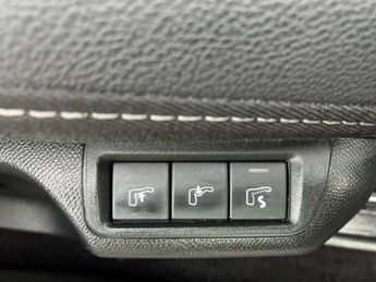 Vauxhall Mokka 100kW Ultimate 50kWh 5dr Auto